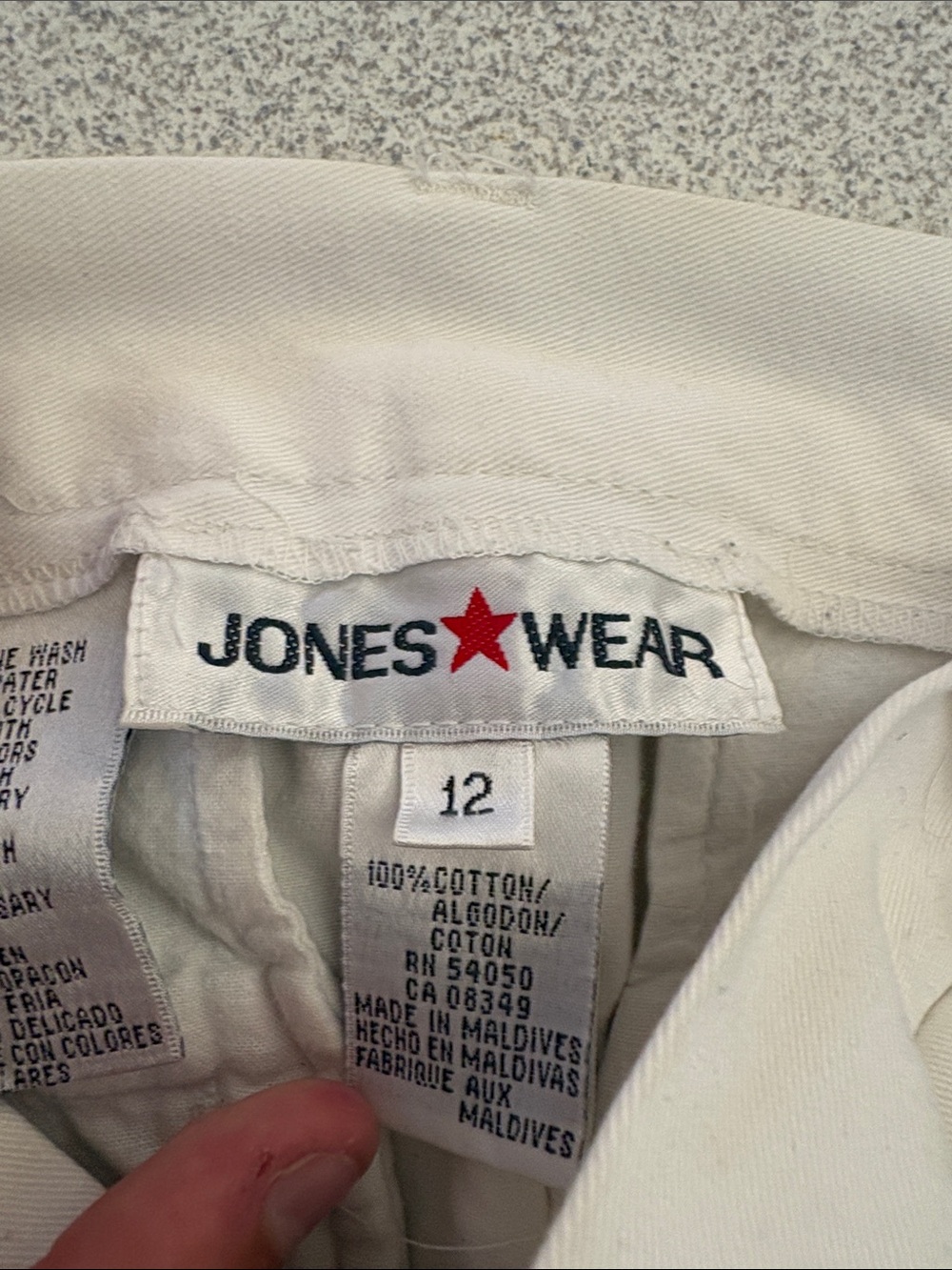 Jones Wear Cream Tailored Bermuda Shorts - Picture 3 of 3